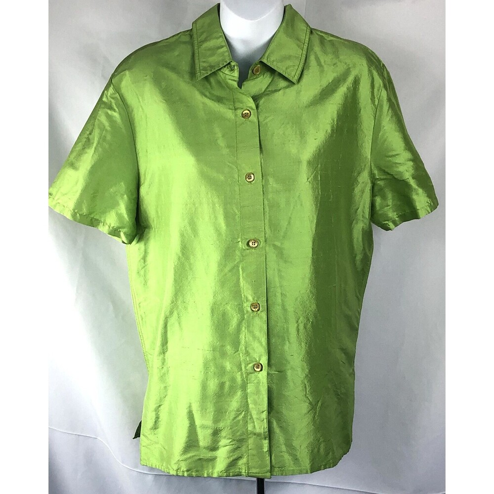 NWOT Sarah Chapman 100% silk top L Green Button Up Short Sleeve Capsule Career